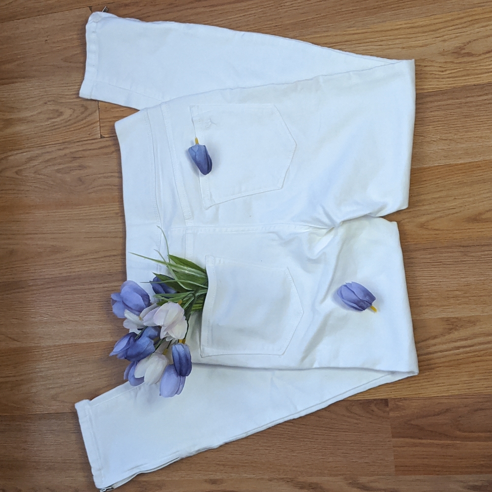 Jean Martha Stewart White Size 2P - Picture 3 of 8